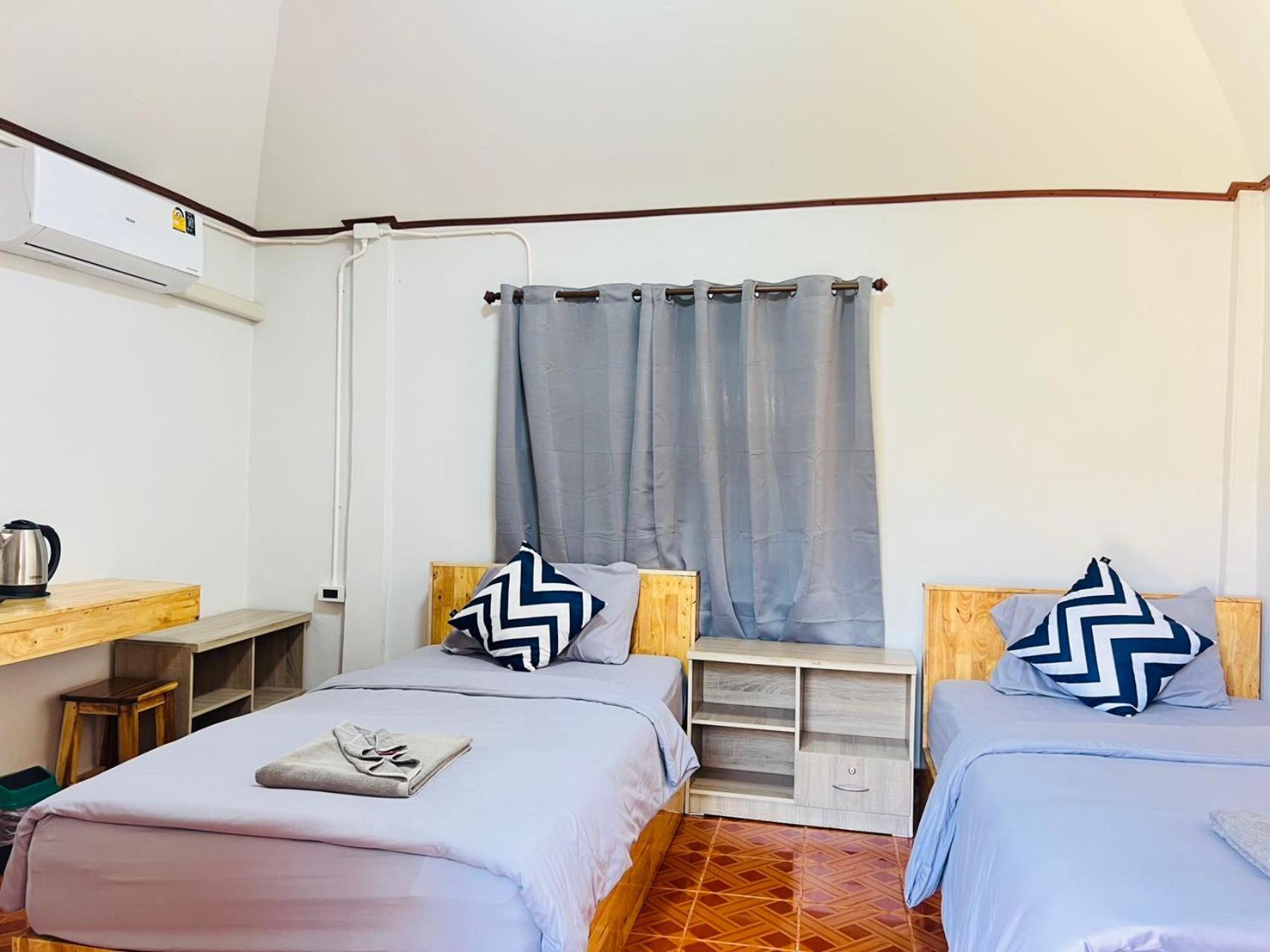 Lungwang Guest House Ban Rak Thai Экстерьер фото